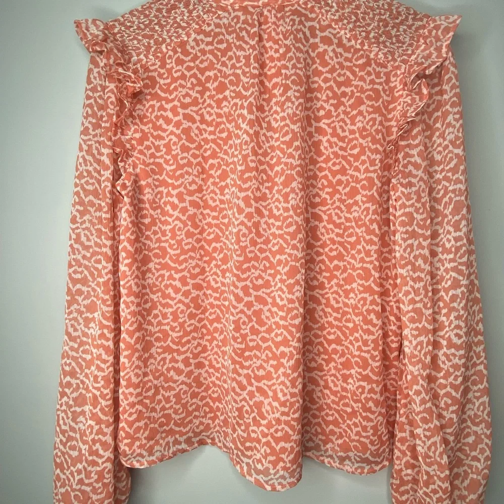 LOFT  Women's Small Coral Animal Print Puff Blouse
